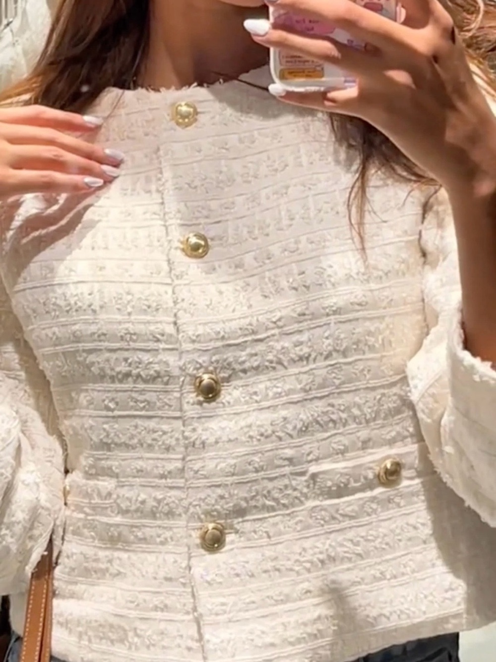 Zara Cream Tweed Cropped Jacket with Gold Buttons - Picture 2 of 7